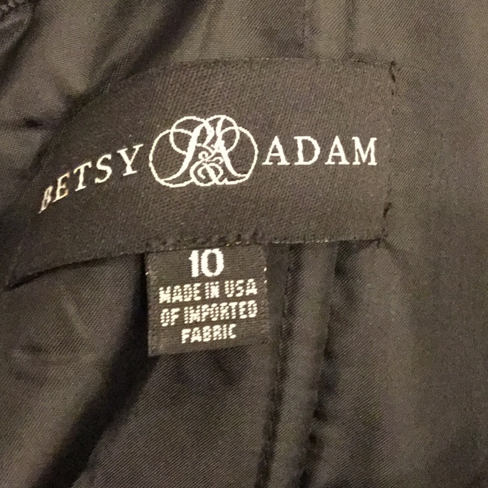 Betsy & Adam Women's Strapless Floral Ball Gown - Picture 8 of 8